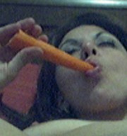 ME CARROT FUCKING MY PUSSY