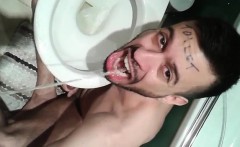 Piss in my own mouth! I'm a bathroom that is human!