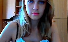 Sexy blonde masturbate live webcam for free titties